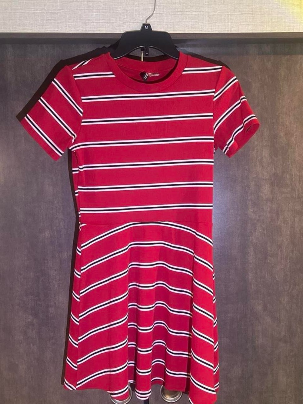 H&M Red Striped Short-Sleeve Mini Dress